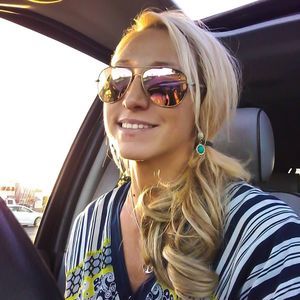 Meet your Posher, Samantha